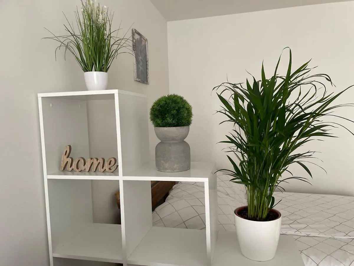 55 M2 Stylish Apartment With Balcony & Parking Vienna