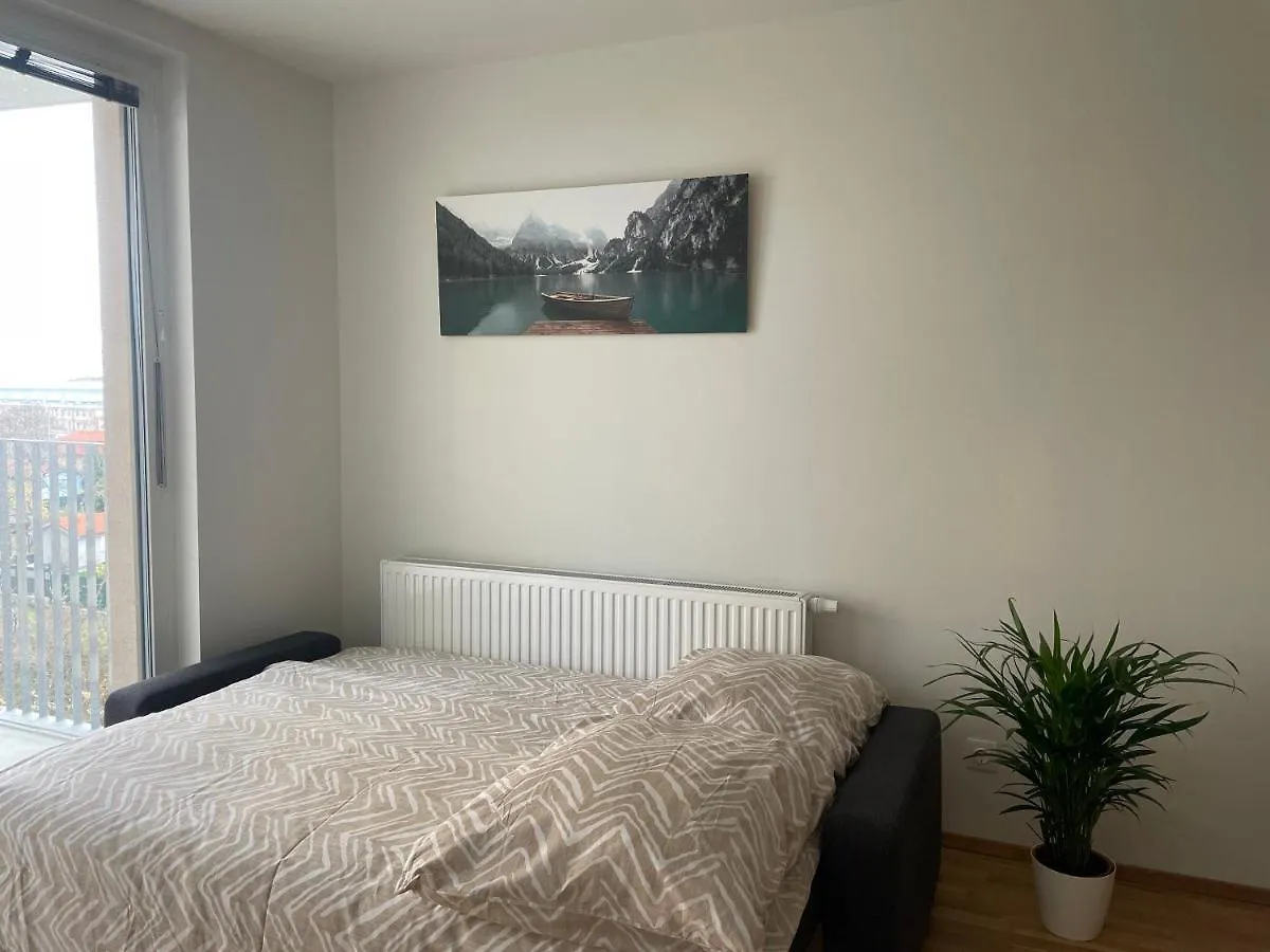55 M2 Stylish Apartment With Balcony & Parking Vienna